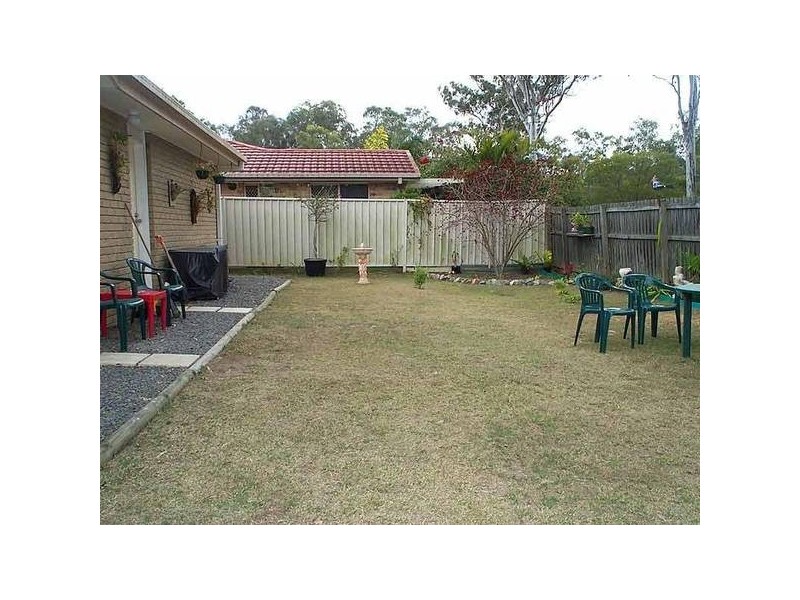 6 Hadlow Street, Waterford West QLD 4133