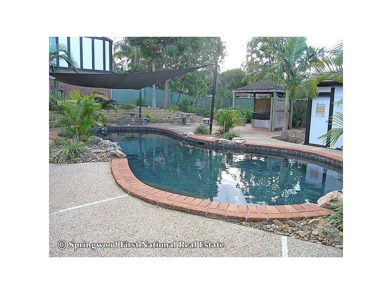 11/18 Magellan Road, Springwood QLD 4127