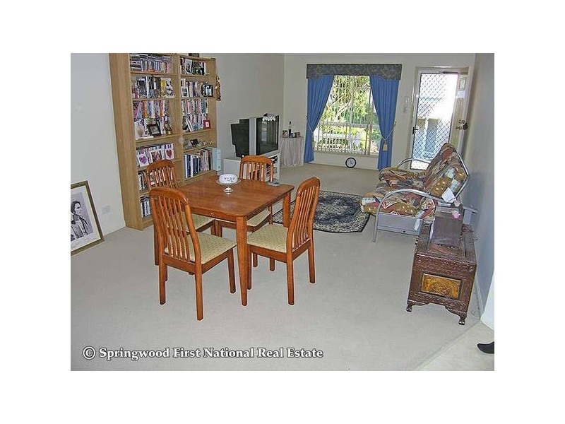 2/35 Dennis Road, Springwood QLD 4127