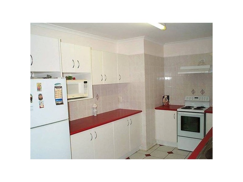 11 Shortland Street, Springwood QLD 4127