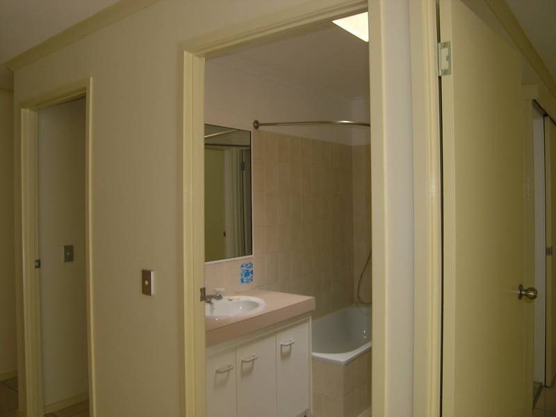 25/8 Briggs Road, Springwood QLD 4127