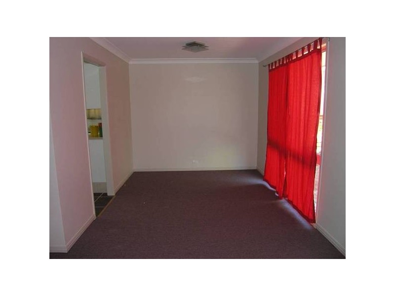 21 Edgehill Crescent, Springwood QLD 4127