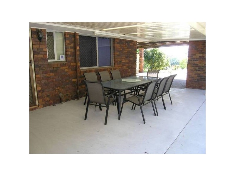 21 Edgehill Crescent, Springwood QLD 4127