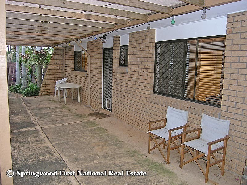 9 Columbine Street, Daisy Hill QLD 4127