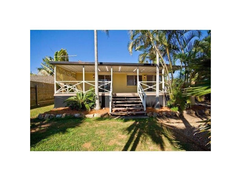 8 Belinda Crescent, Springwood QLD 4127
