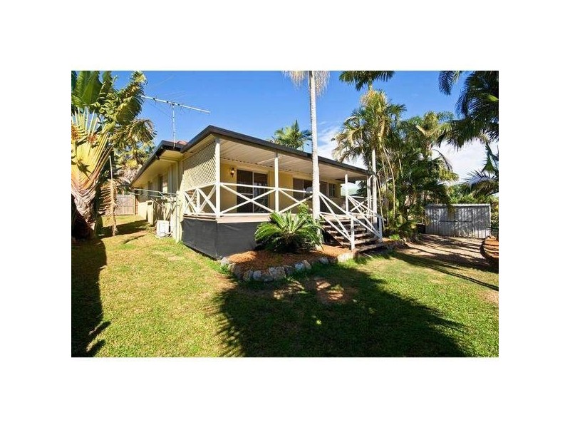 8 Belinda Crescent, Springwood QLD 4127