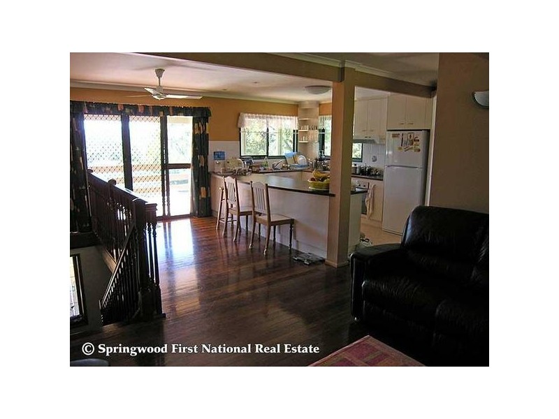 18 Tingi Avenue, Tanah Merah QLD 4128