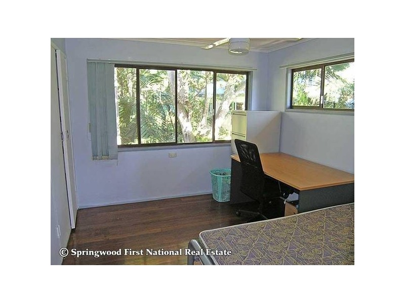 18 Tingi Avenue, Tanah Merah QLD 4128