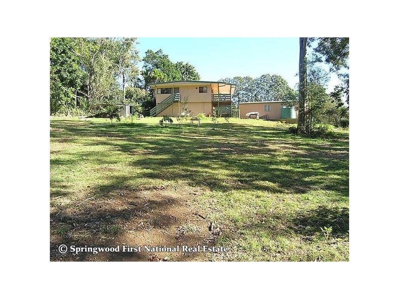18 Tingi Avenue, Tanah Merah QLD 4128