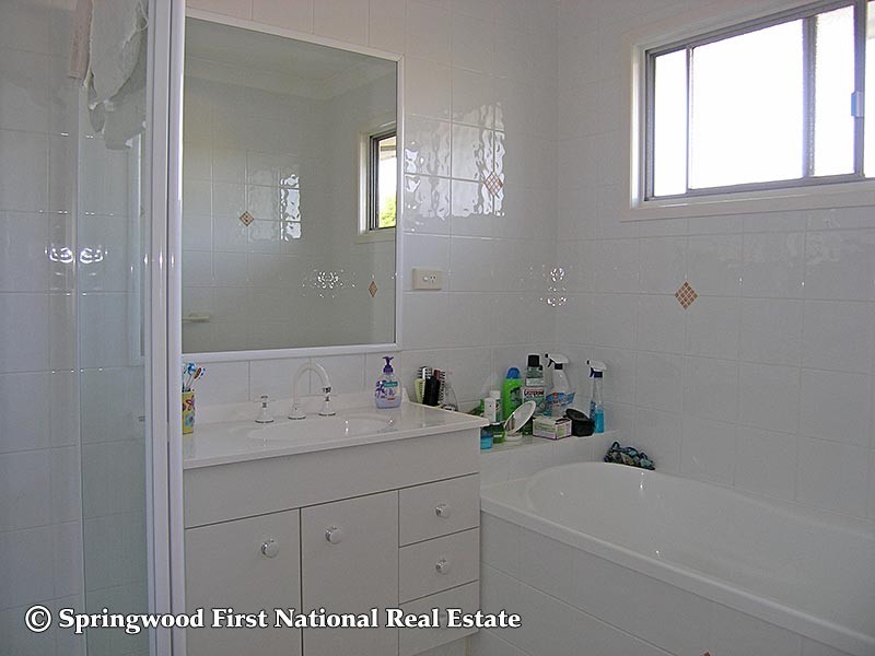 16 Brownhill Street, Logan Central QLD 4114