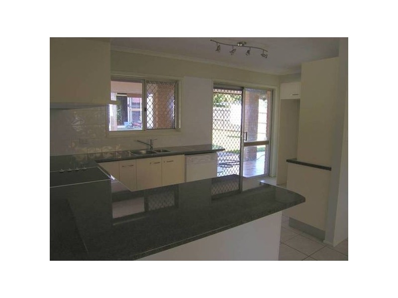 4 Valencia Way, Slacks Creek QLD 4127