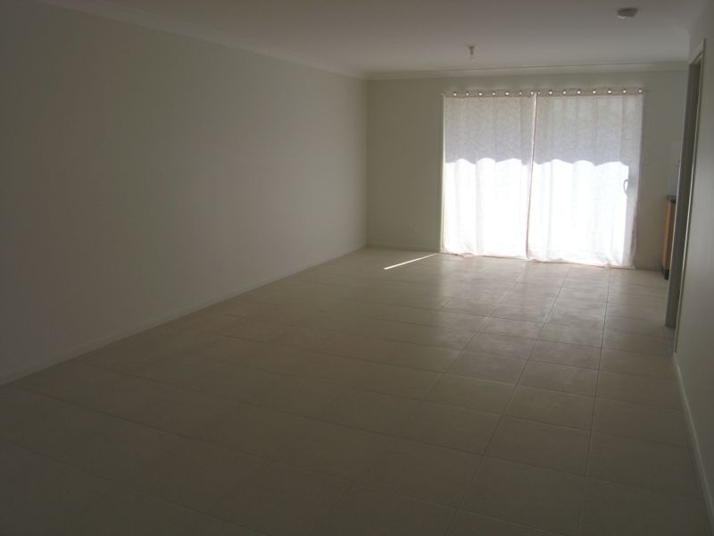 112A Ewing Road, Woodridge QLD 4114