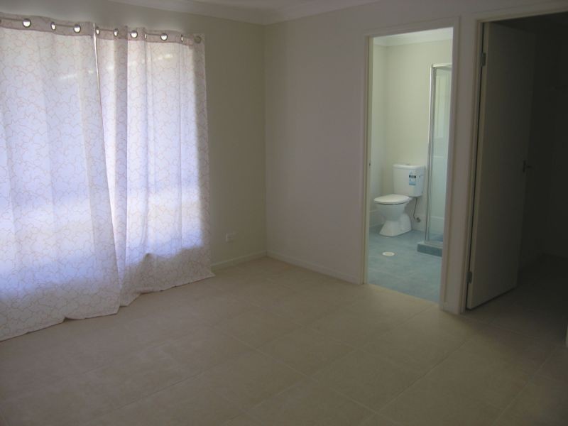 112A Ewing Road, Woodridge QLD 4114