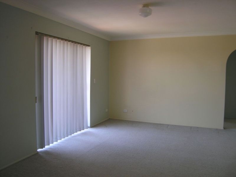 24/167 John Paul Drive, Springwood QLD 4127