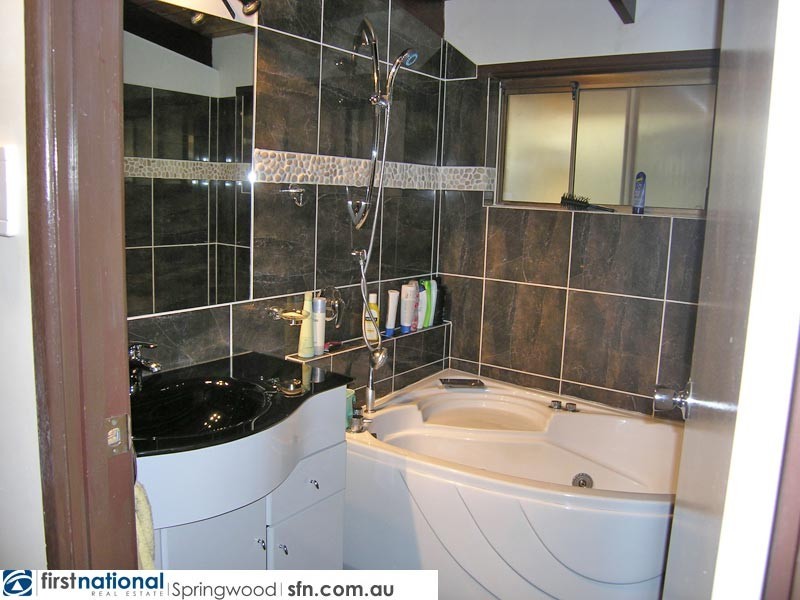 14 Gladewood Drive, Daisy Hill QLD 4127