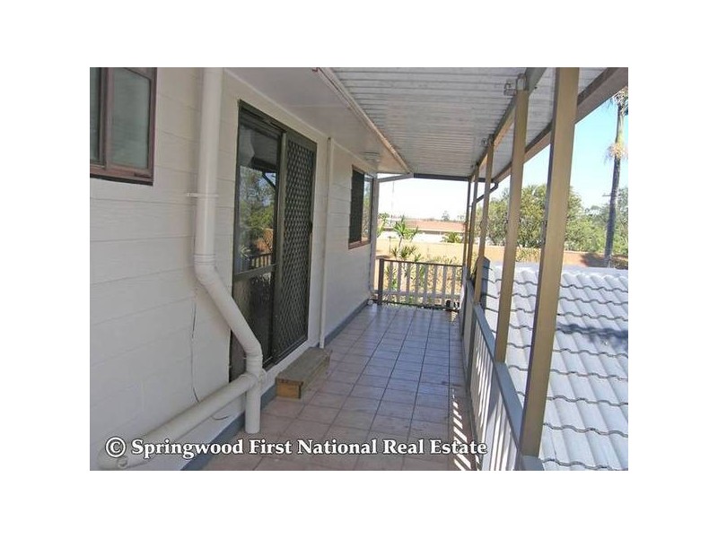 16 Coleman Crescent, Springwood QLD 4127