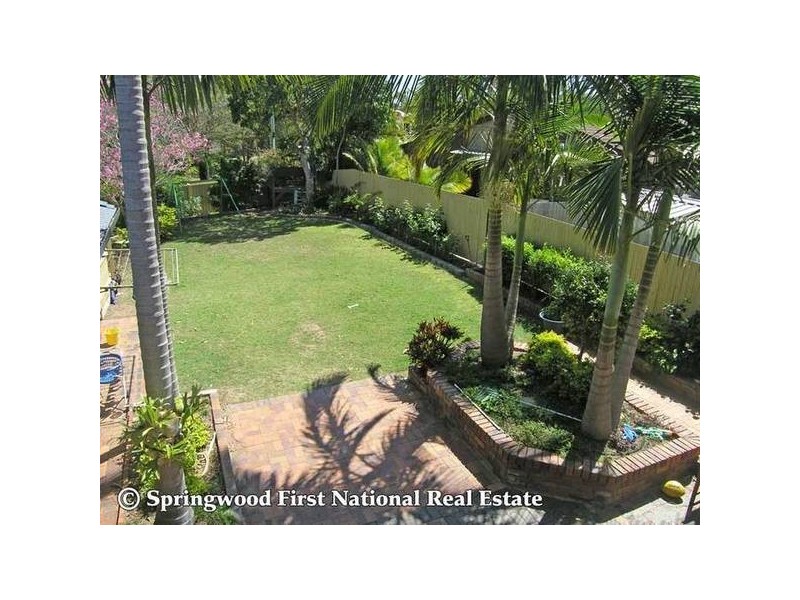 16 Coleman Crescent, Springwood QLD 4127