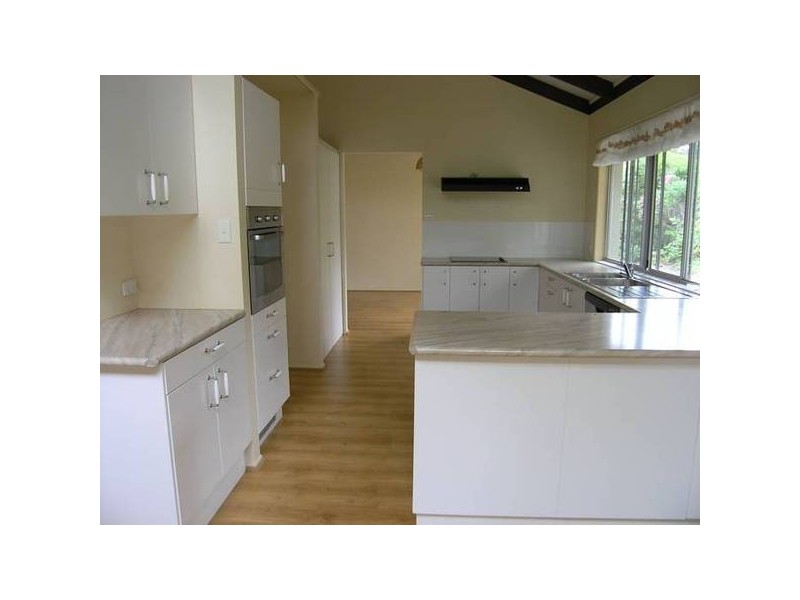 14 Coleman Crescent, Springwood QLD 4127