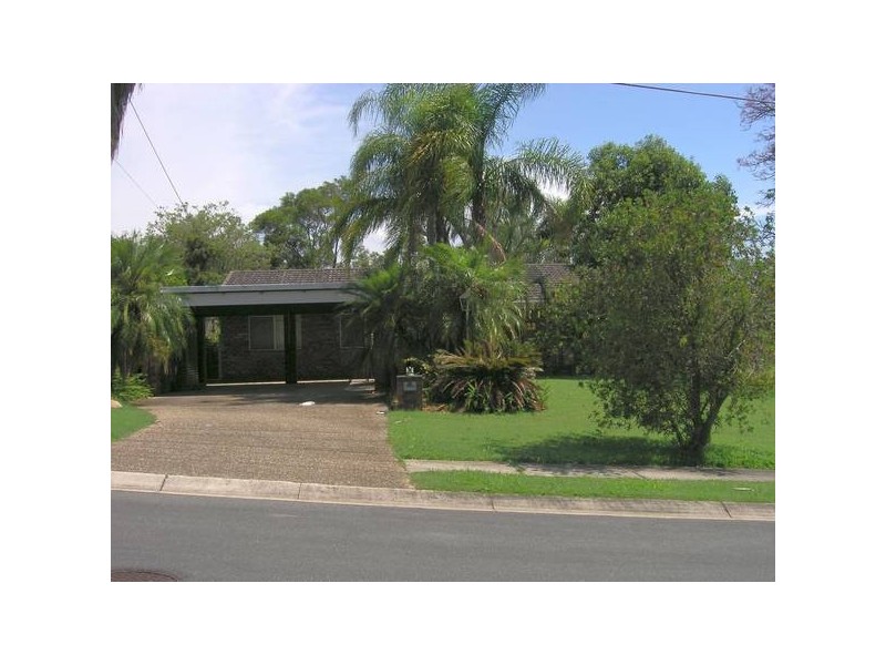 23 Deloraine Drive, Springwood QLD 4127