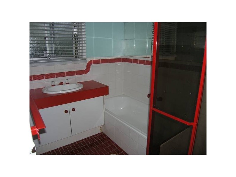 23 Deloraine Drive, Springwood QLD 4127