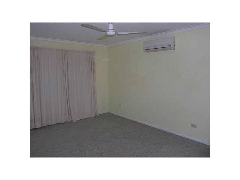 23 Deloraine Drive, Springwood QLD 4127