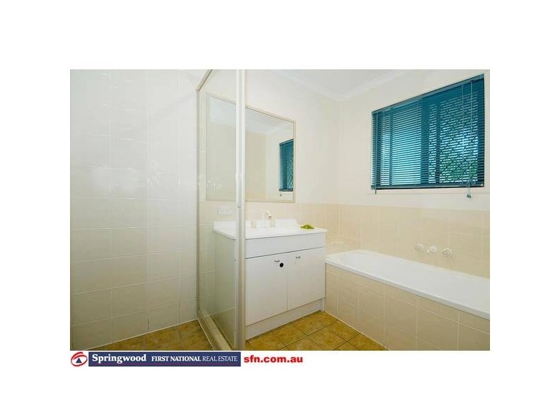7 Lake Breeze Drive, Loganholme QLD 4129