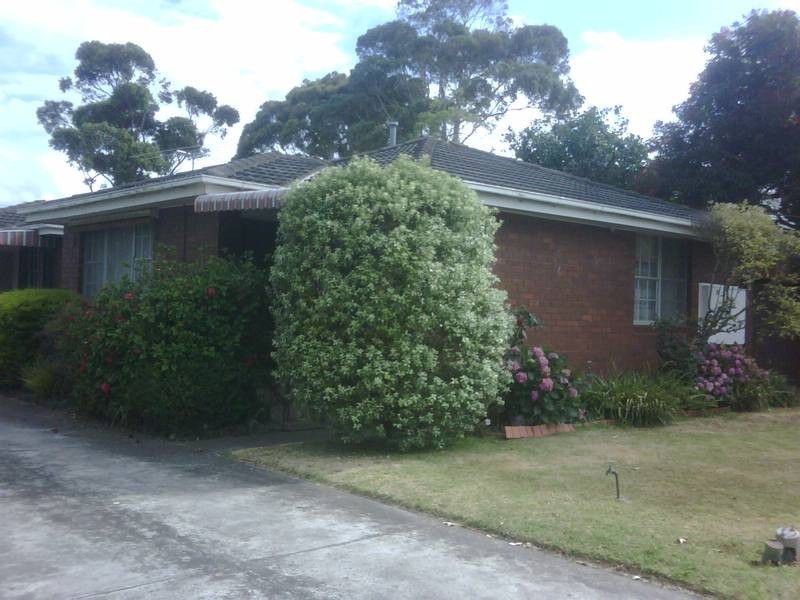 1/13 GIPPS AVENUE, Mordialloc VIC 3195