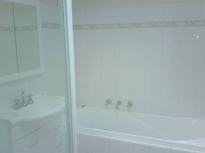 1/13 GIPPS AVENUE, Mordialloc VIC 3195