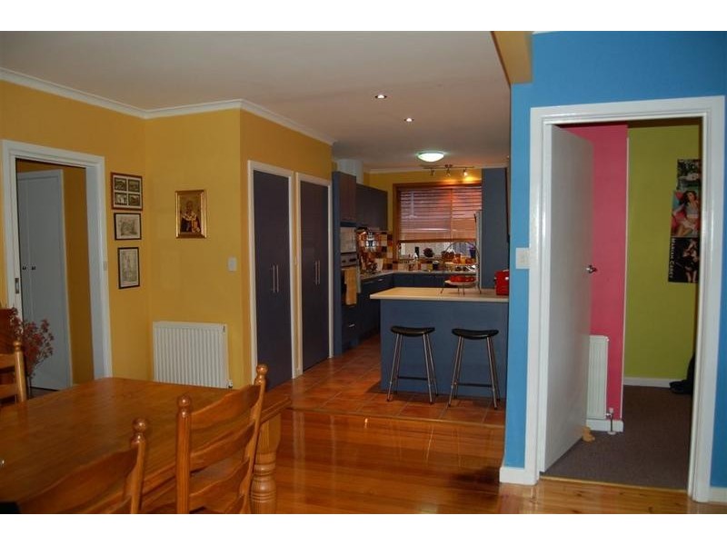 33 IVY STREET, Parkdale VIC 3195