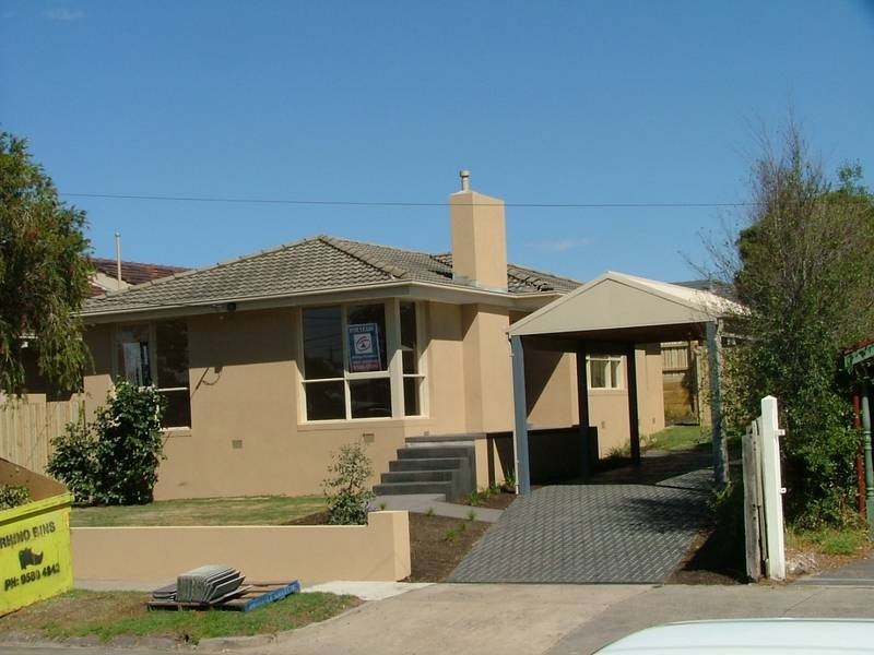 13 EDITH STREET, Mordialloc VIC 3195