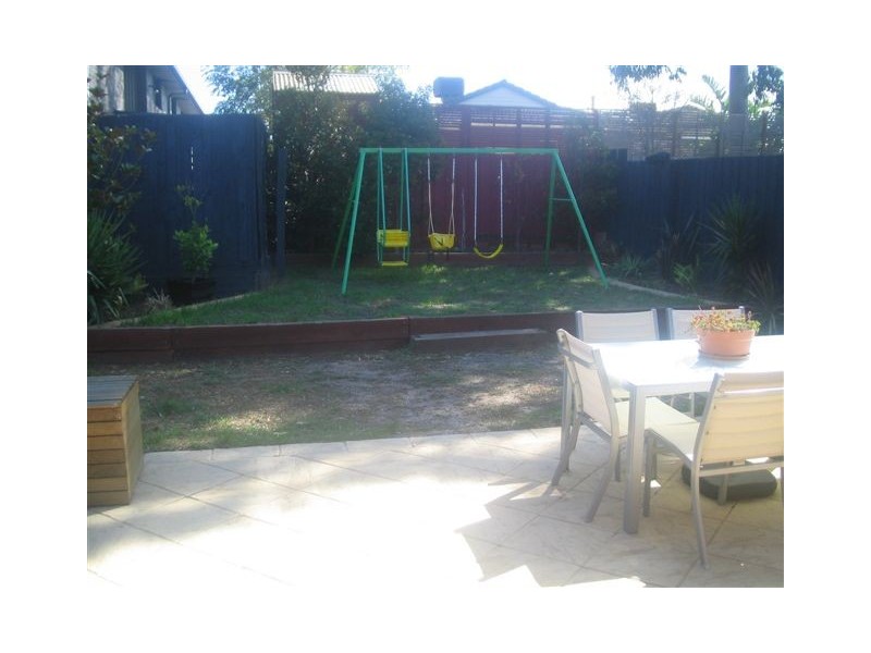 2/22 PARSONS STREET, Mordialloc VIC 3195
