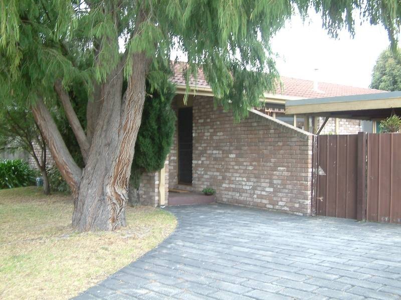 14 BRADSHAW STREET, Frankston VIC 3199