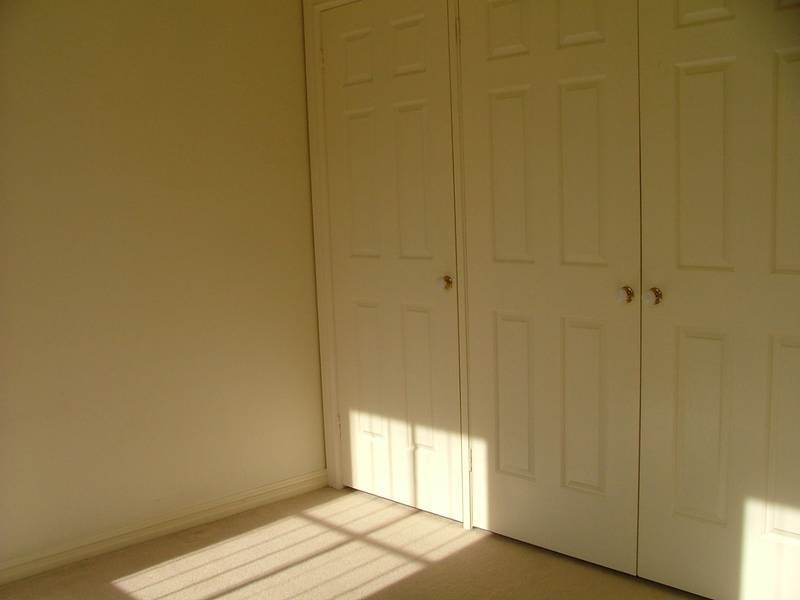 10/2 OLIVE GROVE, Mentone VIC 3194