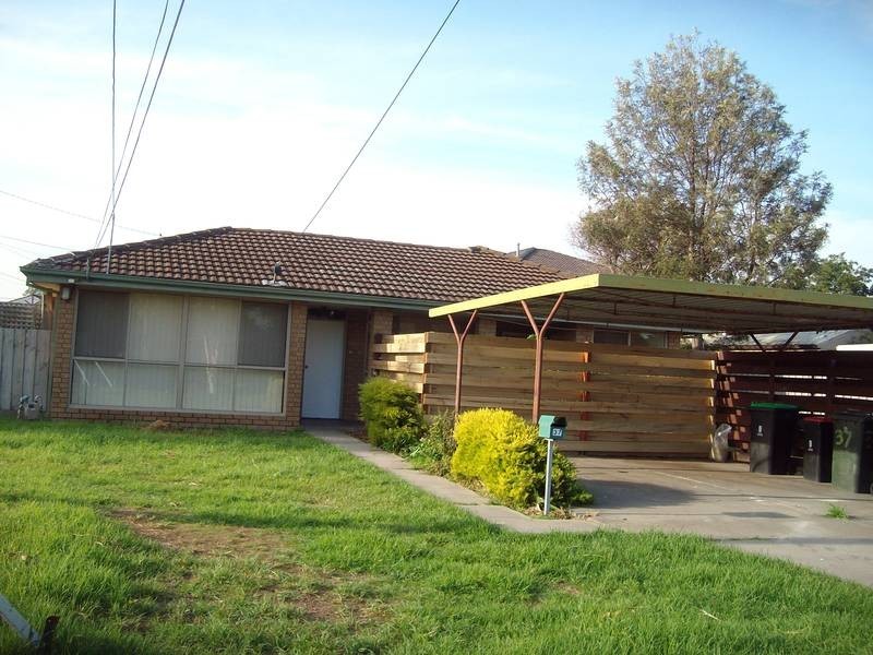 37 ILUKA AVENUE, Aspendale VIC 3195