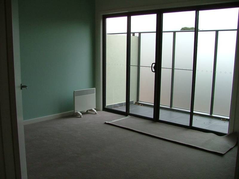 7/25 WHITE STREET, Mordialloc VIC 3195