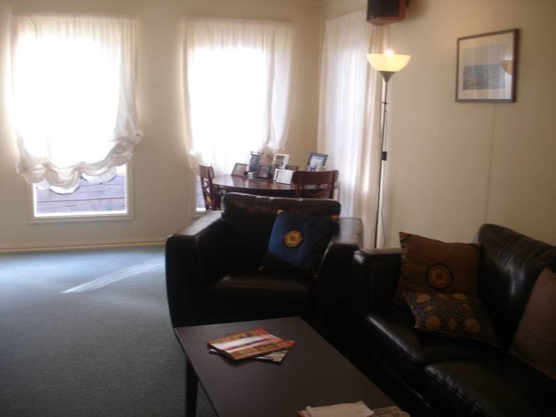 8 EVA STREET, Parkdale VIC 3195