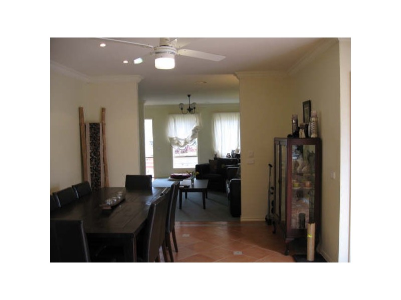 8 EVA STREET, Parkdale VIC 3195