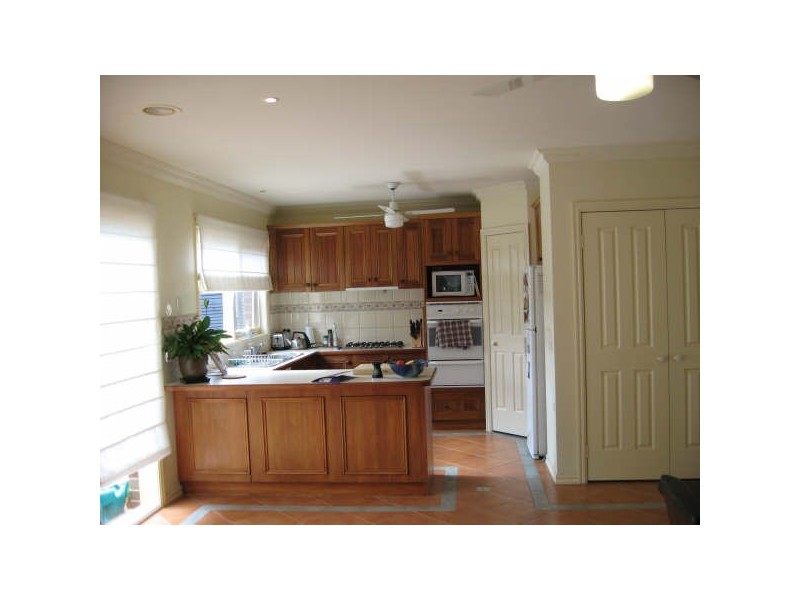 8 EVA STREET, Parkdale VIC 3195