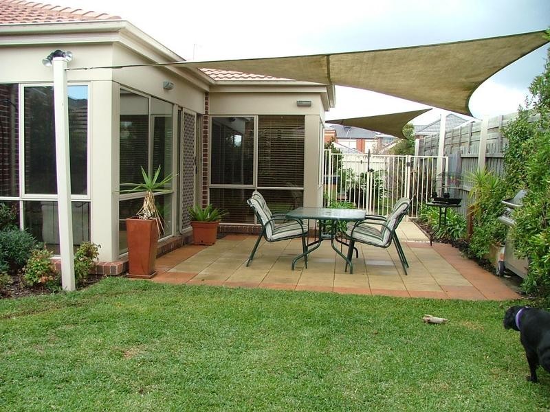 21 HALLMARK ROAD, Mordialloc VIC 3195