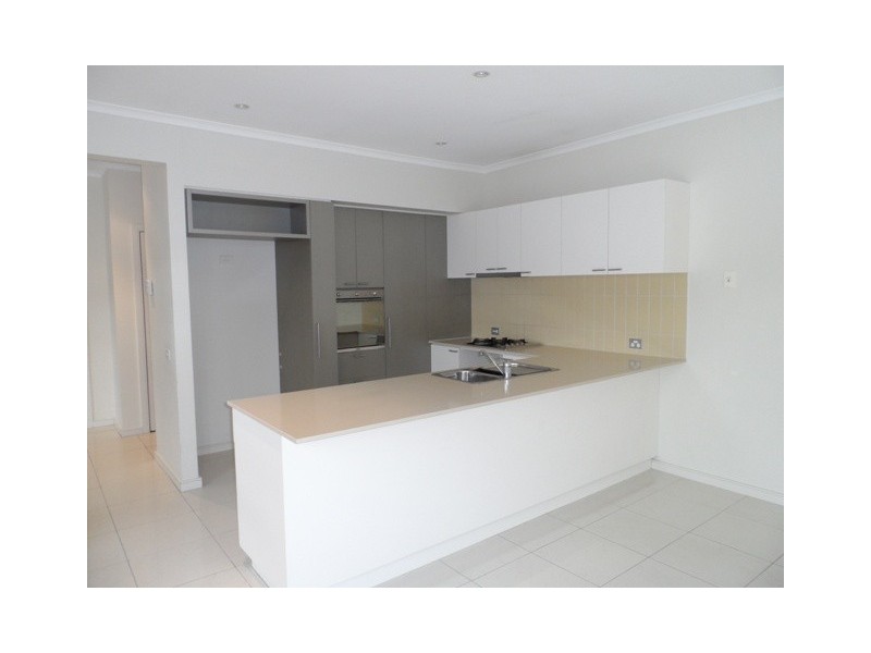 4 WOODHALL COURT, Heatherton VIC 3202