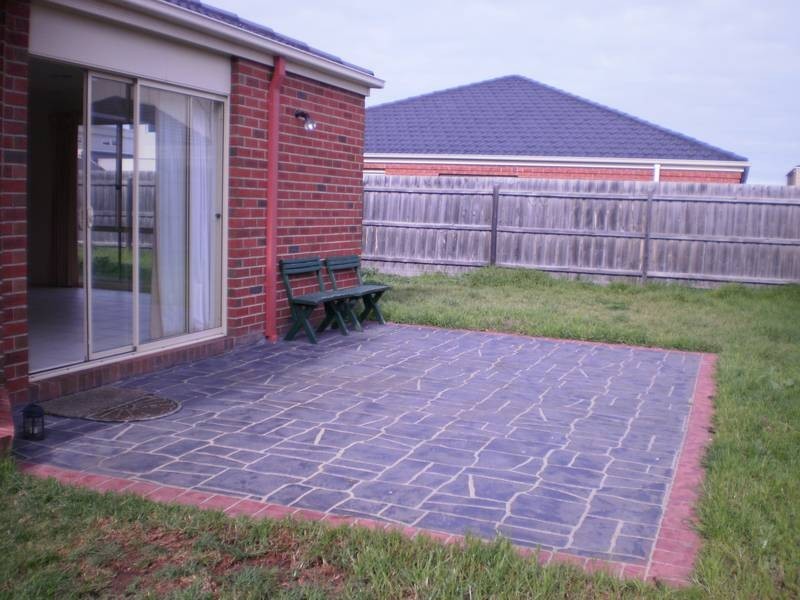 20 POOLEY BRIDGE, Mordialloc VIC 3195