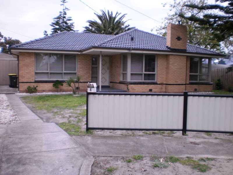 4a QUENGO COURT, Seaford VIC 3198