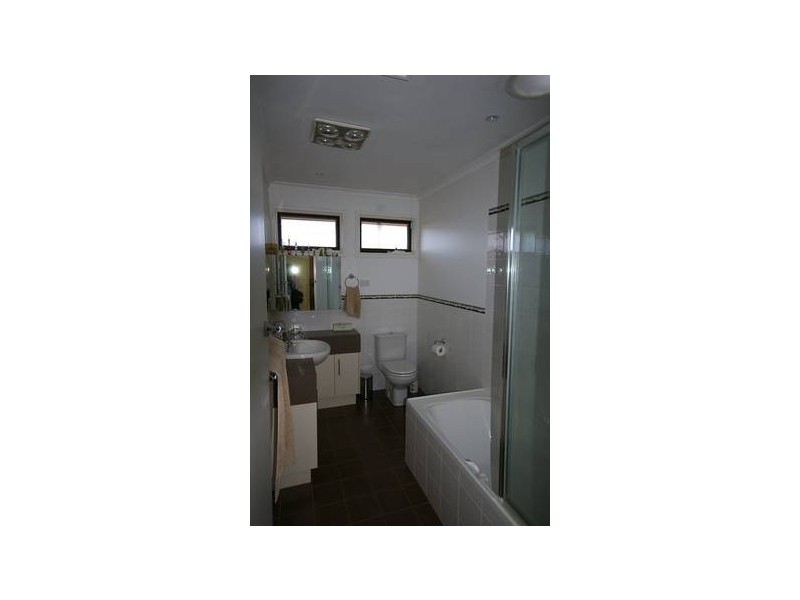 3/27 EMBANKMENT GROVE, Chelsea VIC 3196