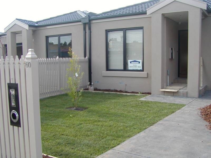 1/60 WARREN ROAD, Mordialloc VIC 3195