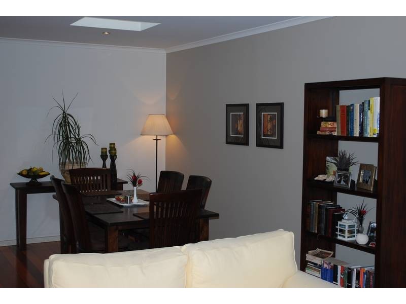 1/60 WARREN ROAD, Mordialloc VIC 3195