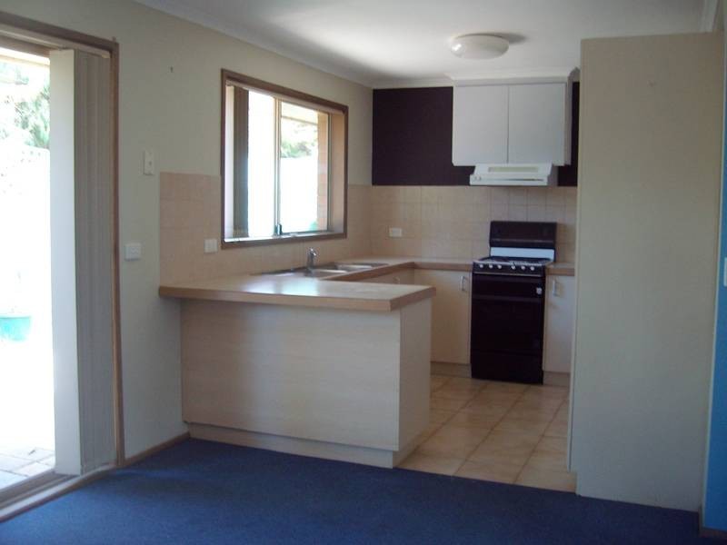 2/11 MARABOU PLACE, Aspendale VIC 3195