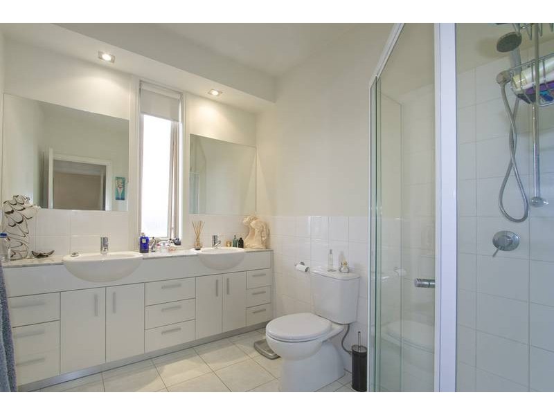 3/393 Nepean Highway, Mordialloc VIC 3195