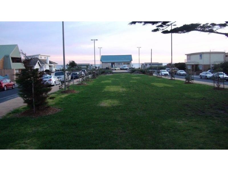 7 ABBEY LANE, Edithvale VIC 3196