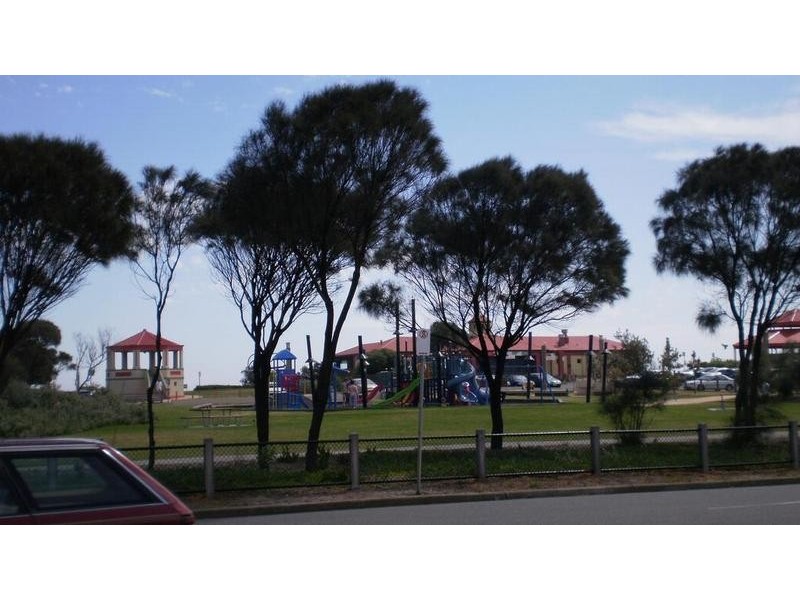 7/212 BEACH ROAD, Mordialloc VIC 3195