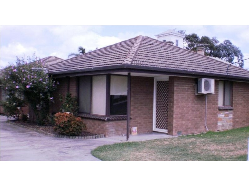 1/24 BEAR STREET, Mordialloc VIC 3195